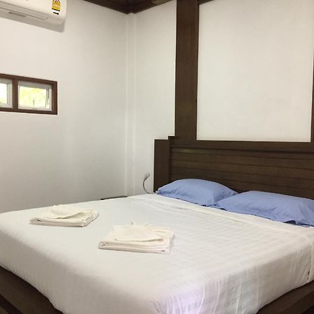 Tara House Hotel Ko Lanta Szoba fotó