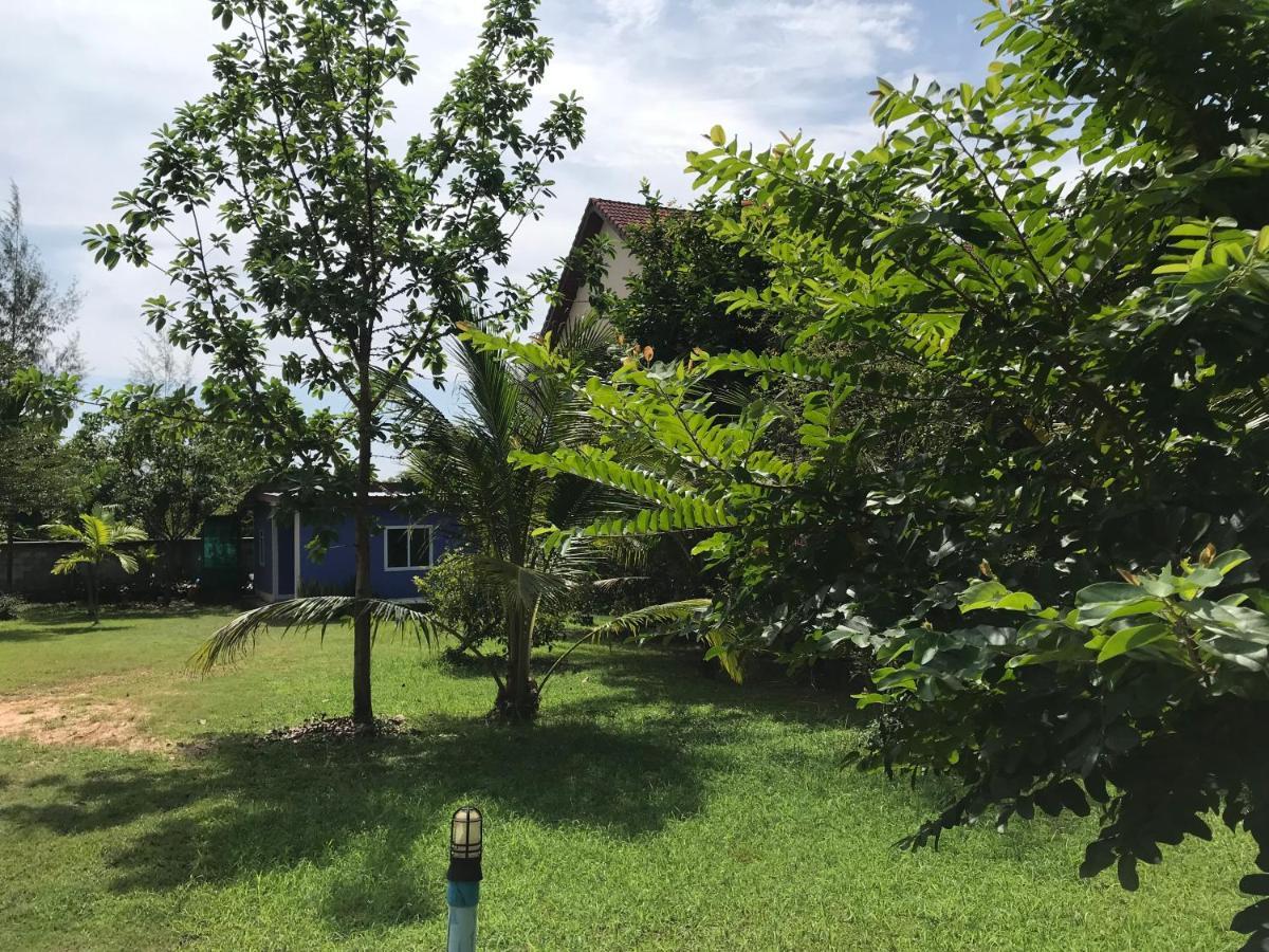 Tara House Hotel Ko Lanta Kültér fotó