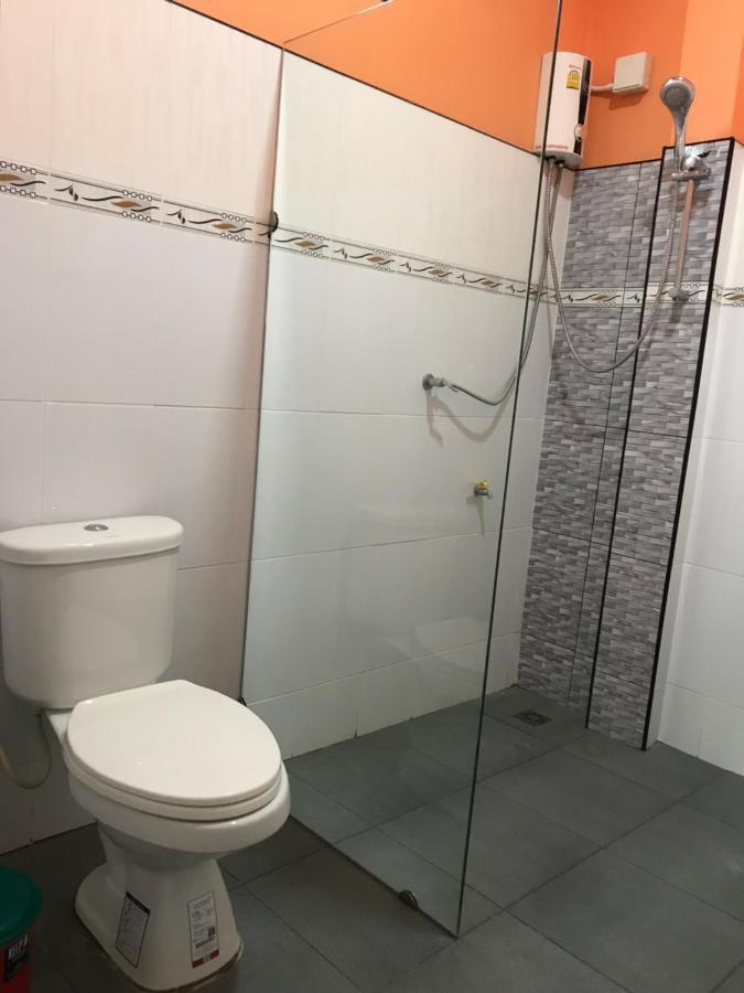 Tara House Hotel Ko Lanta Kültér fotó