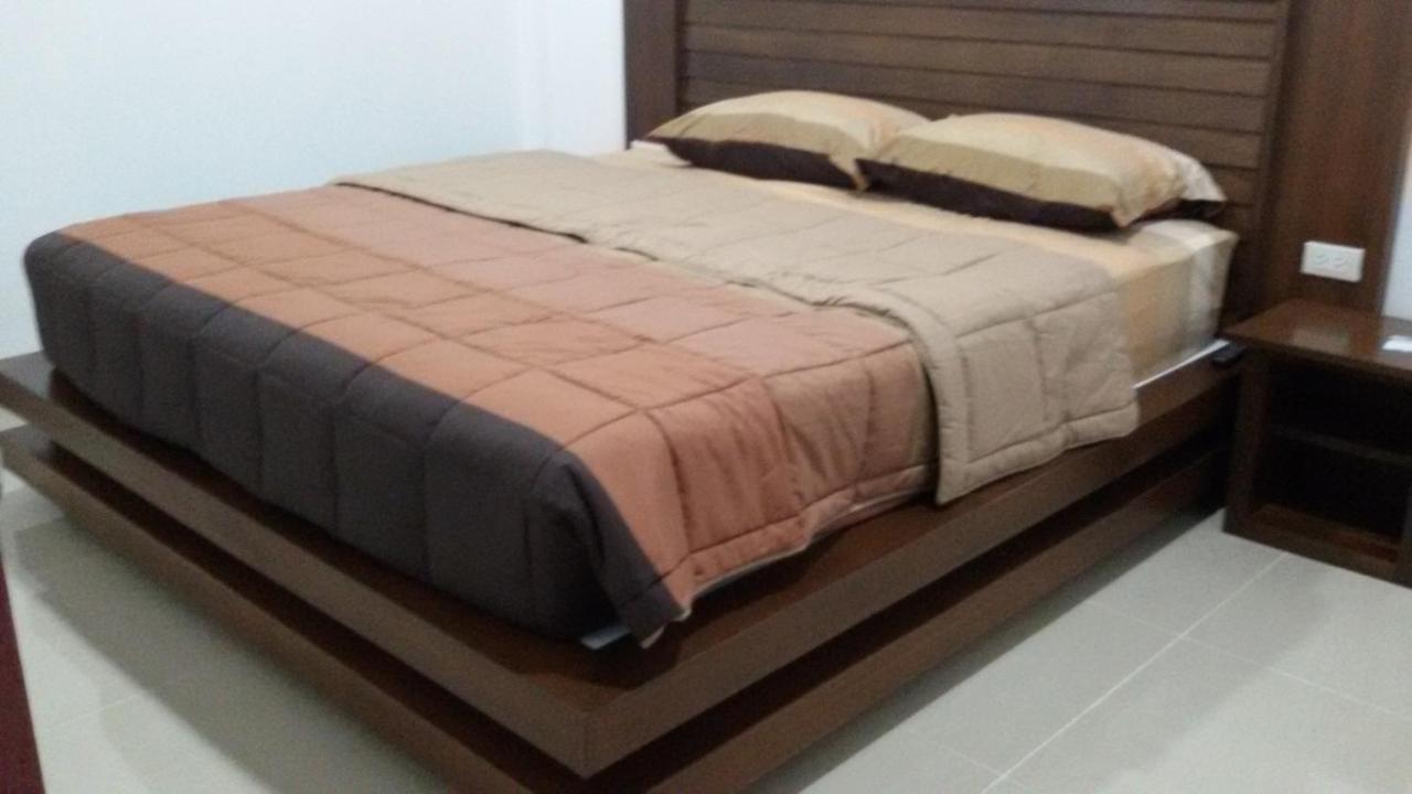 Tara House Hotel Ko Lanta Kültér fotó