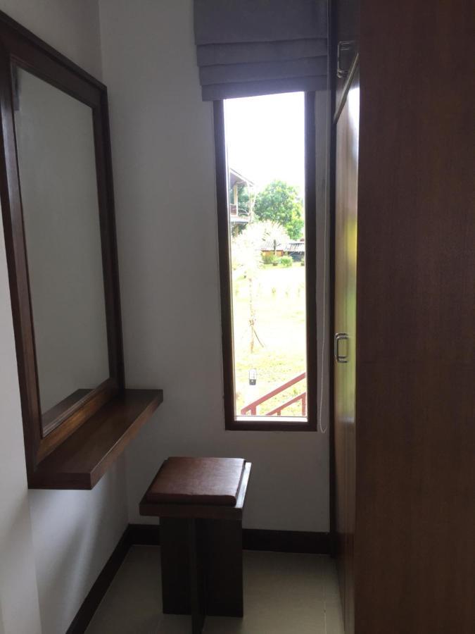 Tara House Hotel Ko Lanta Kültér fotó
